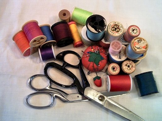 Kindergarten Craft Repair Line Yarn Cross-stitch Special Tool U Small  Scissors To Cut Thread Color Spring Manual Labor Class